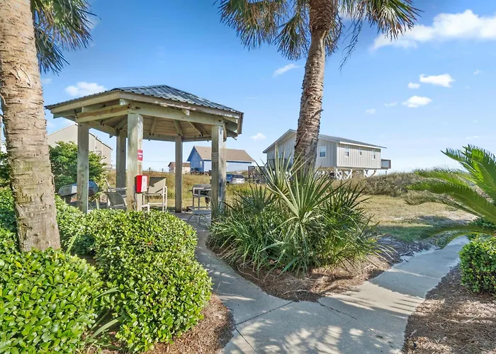 Courageous House D Holiday home